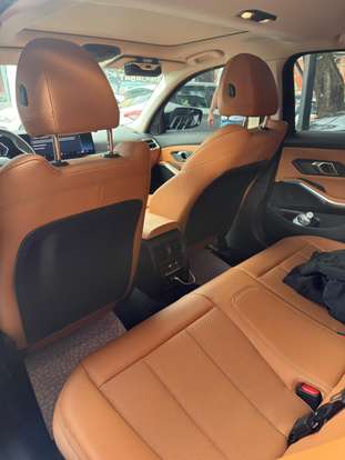 BMW-320i-2025