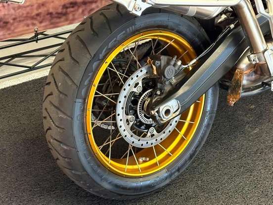 BMW-F 850 GS ADVENTURE-2024
