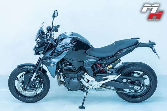 BMW-F 900 R SPORT PLUS-2025