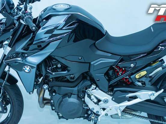 BMW-F 900 R SPORT PLUS BMW-F 900 R SPORT PLUS-2025