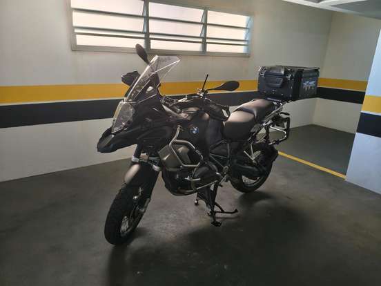 BMW-R 1250 GS TRIPLE BLACK BMW-R 1250 GS TRIPLE BLACK-2024