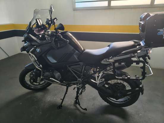 BMW-R 1250 GS TRIPLE BLACK BMW-R 1250 GS TRIPLE BLACK-2024