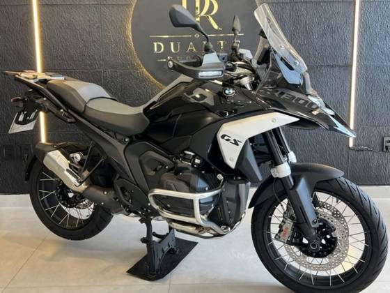 BMW R 1300 GS TRIPLE BLACK 