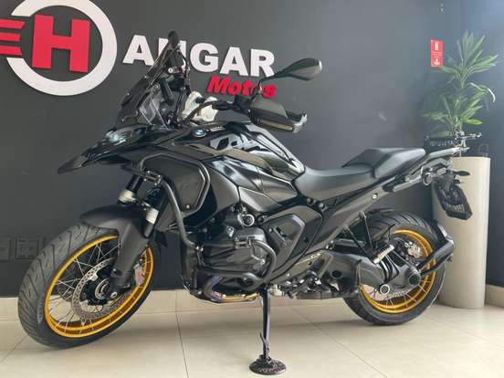 BMW-R 1300 GS TRIPLE BLACK BMW-R 1300 GS TRIPLE BLACK-2024