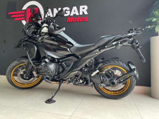 BMW-R 1300 GS TRIPLE BLACK-2024