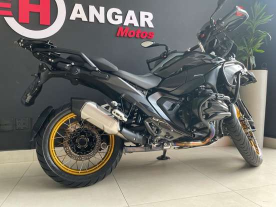 BMW-R 1300 GS TRIPLE BLACK-2024