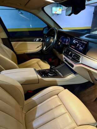 BMW-X5-2019