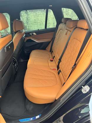 BMW-X5-2023