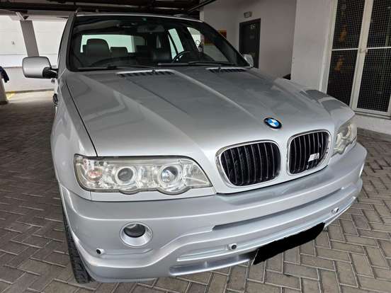 BMW-X5-4.4 SPORT 4X4 V8 32V GASOLINA 4P AUTOMÁTICO BMW-X5-2001