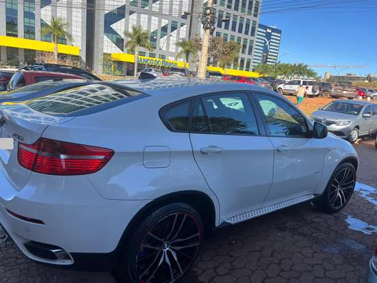 BMW-X6-4.4 M 4X4 COUPÉ V8 32V BI-TURBO GASOLINA 4P AUTOMÁTICO BMW-X6-2010