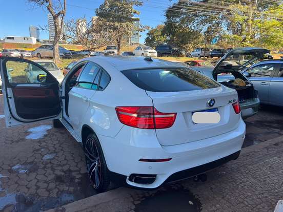BMW-X6-4.4 M 4X4 COUPÉ V8 32V BI-TURBO GASOLINA 4P AUTOMÁTICO BMW-X6-2010