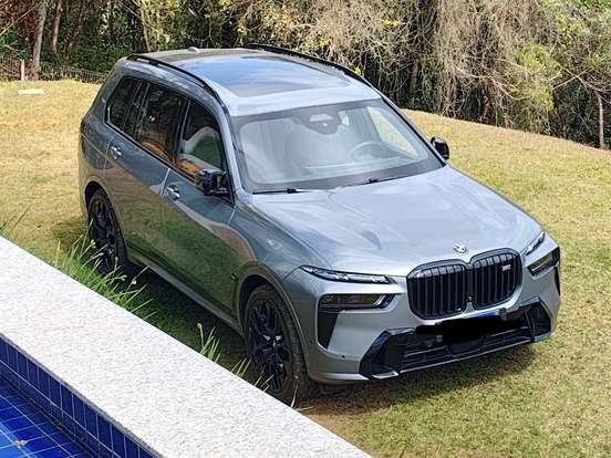 BMW-X7-4.4 V8 GASOLINA M60i STEPTRONIC BMW-X7-2024