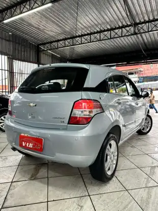 CHEVROLET-AGILE-2011