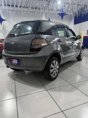 CHEVROLET-AGILE-2011