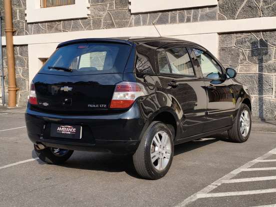 CHEVROLET-AGILE-2012