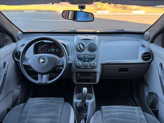 CHEVROLET-AGILE-2012