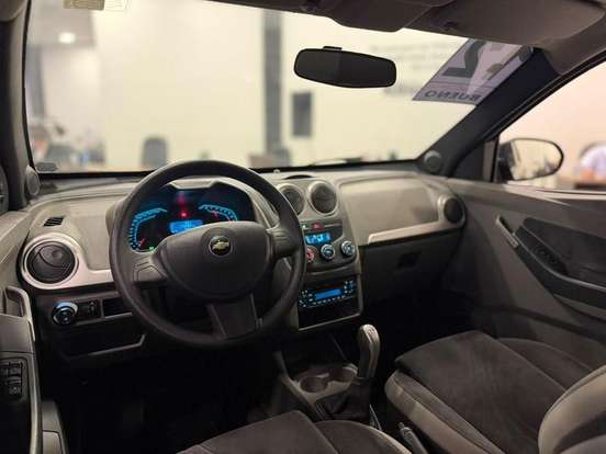 CHEVROLET-AGILE-2011