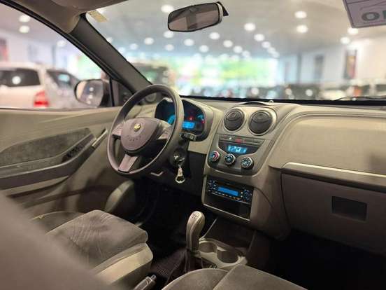 CHEVROLET-AGILE-2011