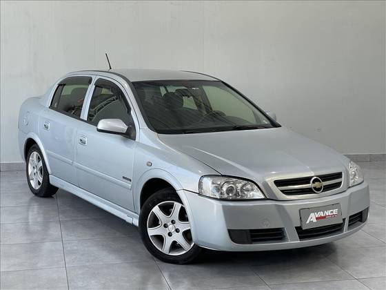 CHEVROLET ASTRA 2.0 MPFI ADVANTAGE 8V FLEX 4P MANUAL