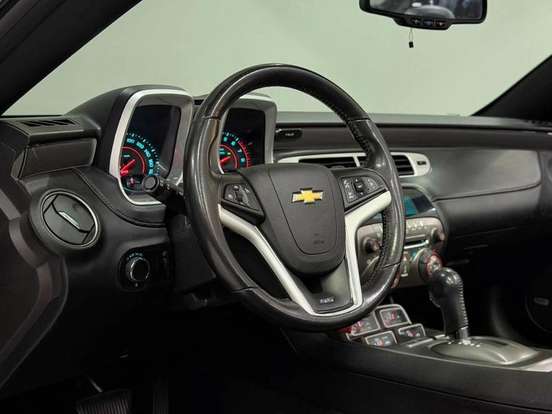 CHEVROLET-CAMARO-6.2 V8 GASOLINA SS AUTOMÁTICO CHEVROLET-CAMARO-2012