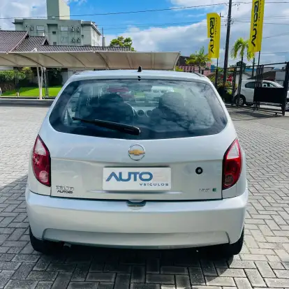 CHEVROLET-CELTA-2010