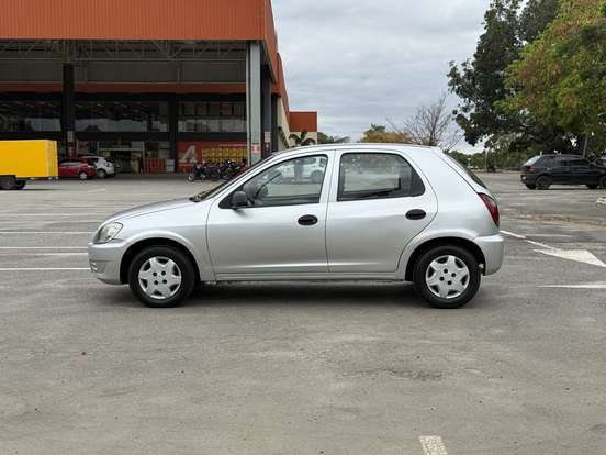 CHEVROLET-CELTA-2011