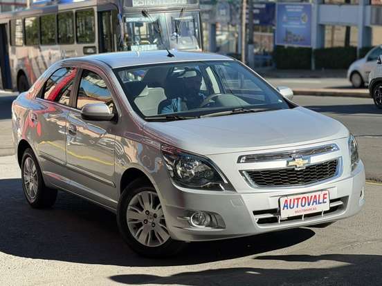 CHEVROLET-COBALT-2014