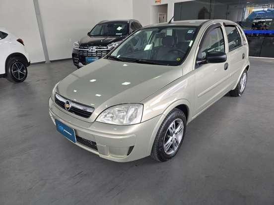 CHEVROLET-CORSA-2011