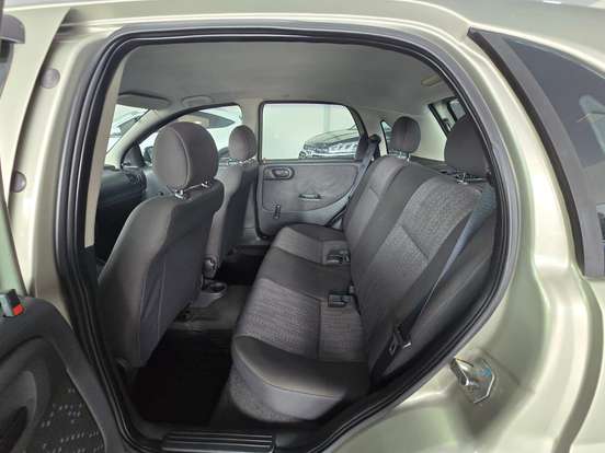 CHEVROLET-CORSA-1.4 MPFI MAXX 8V FLEX 4P MANUAL CHEVROLET-CORSA-2011