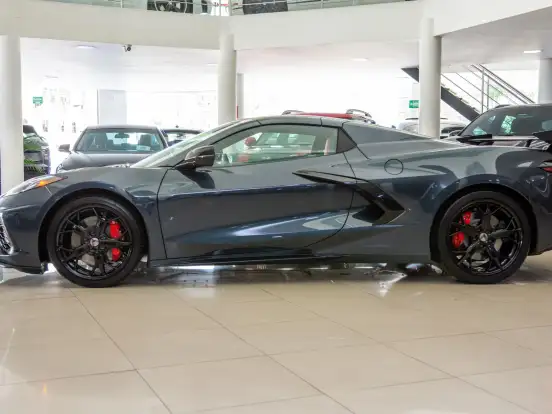CHEVROLET-CORVETTE-6.2 V8 LT3 GASOLINA STINGRAY CONVERSIVEL AUTOMÁTICO CHEVROLET-CORVETTE-2021