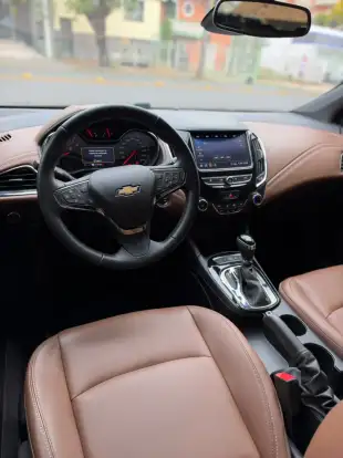 CHEVROLET-CRUZE-2020