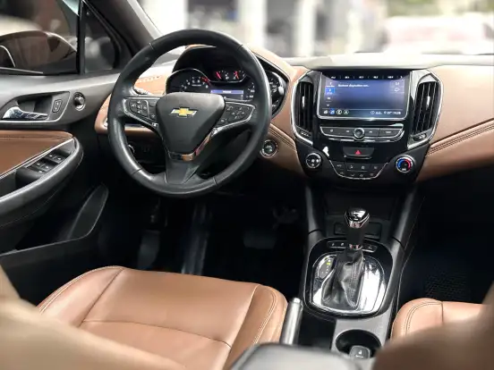 CHEVROLET-CRUZE-2020