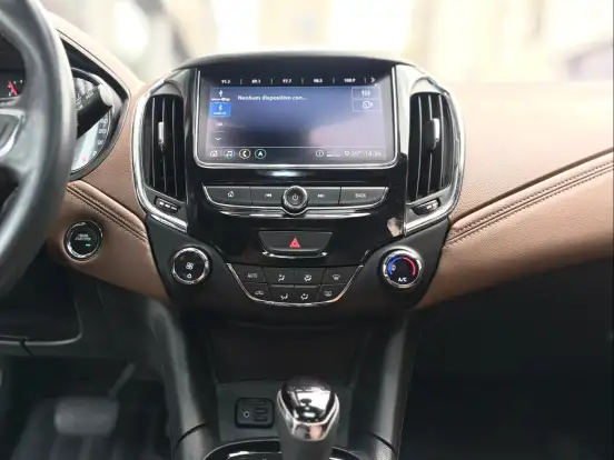 CHEVROLET-CRUZE-2020