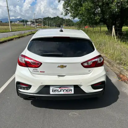 CHEVROLET-CRUZE-2021