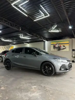 CHEVROLET-CRUZE-2019