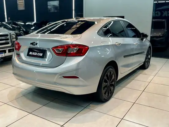 CHEVROLET-CRUZE-2019