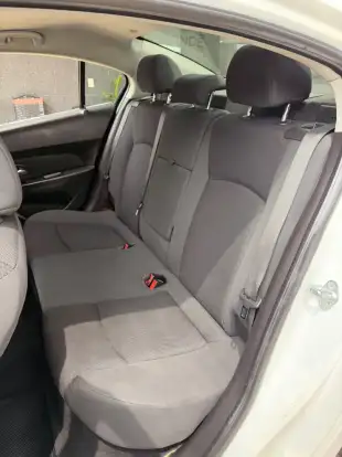 CHEVROLET-CRUZE-2012