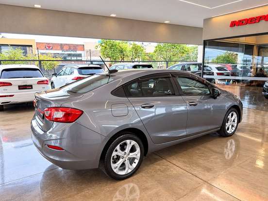 CHEVROLET-CRUZE-1.4 TURBO LT 16V FLEX 4P AUTOMÁTICO CHEVROLET-CRUZE-2022