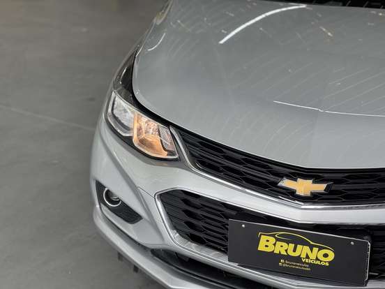 CHEVROLET-CRUZE-2019