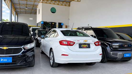 CHEVROLET-CRUZE-2019