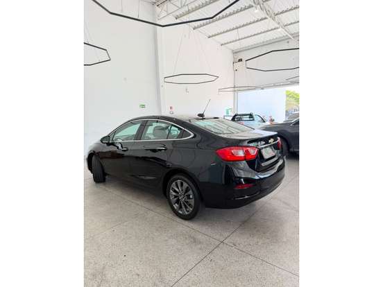 CHEVROLET-CRUZE-2017