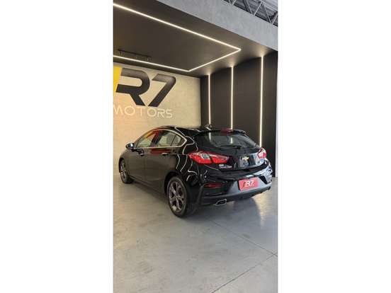 CHEVROLET-CRUZE-2018