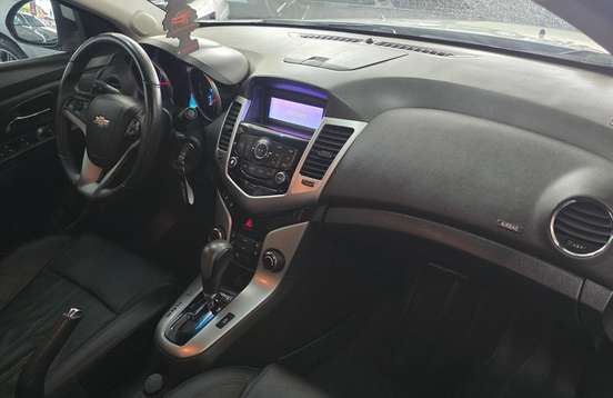 CHEVROLET-CRUZE-2015