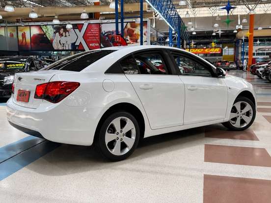 CHEVROLET-CRUZE-1.8 LT 16V FLEX 4P AUTOMÁTICO CHEVROLET-CRUZE-2013