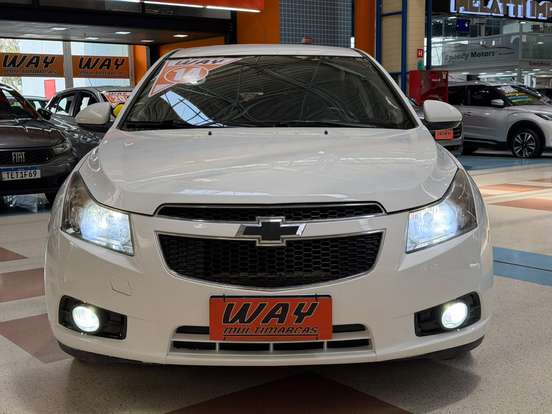 CHEVROLET-CRUZE-2013