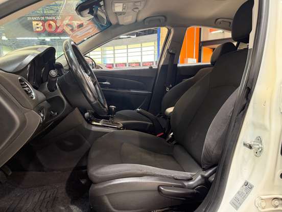 CHEVROLET-CRUZE-1.8 LT 16V FLEX 4P AUTOMÁTICO CHEVROLET-CRUZE-2013