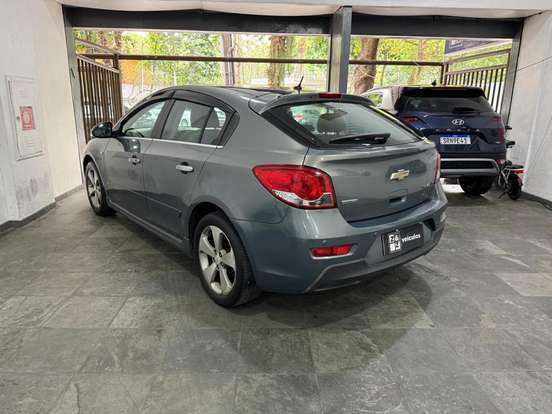 CHEVROLET-CRUZE-2013