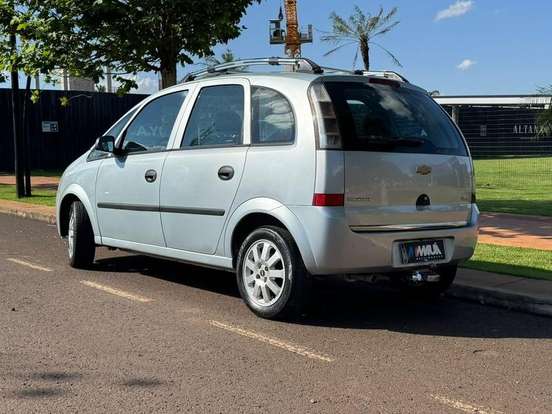 CHEVROLET-MERIVA-2012