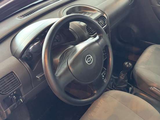 CHEVROLET-MONTANA-2005