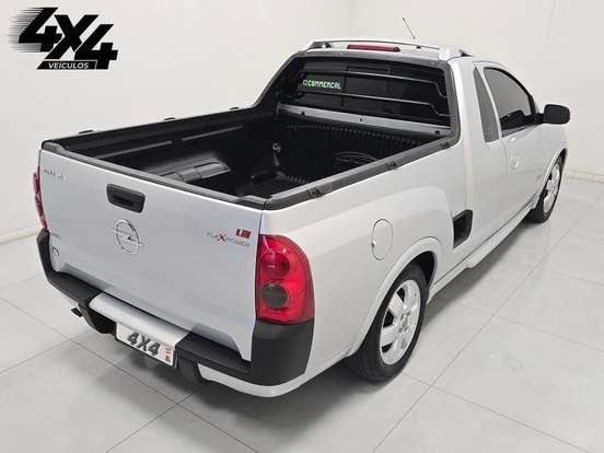 CHEVROLET-MONTANA-1.8 SPORT CS 8V FLEX 2P MANUAL CHEVROLET-MONTANA-2004